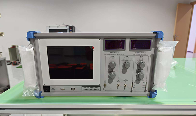 客戶蒞臨凱迪正大考察無局放耐壓試驗裝置